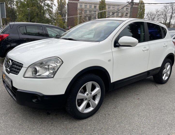 Nissan Qashqai SUV 2,0 l 110 kw