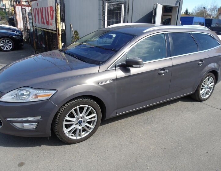 Ford Mondeo Kombi 2,0 l 120 kw