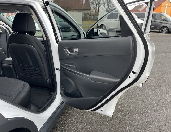 Hyundai Kona SUV 0,0 150 kw