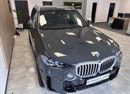 BMW X5 Kombi 3,0 l 210 kw