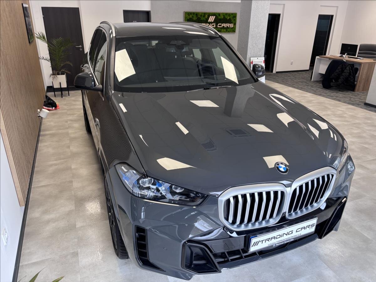 BMW X5 Kombi 3,0 l 210 kw