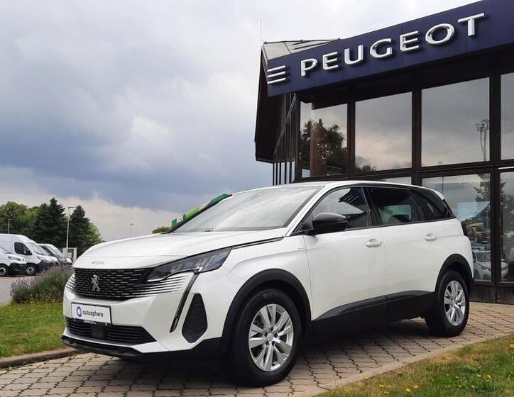 Peugeot 5008 1