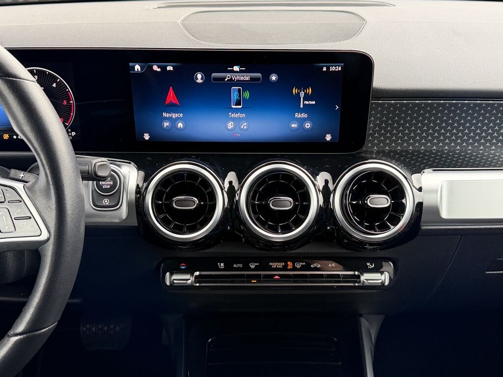 Mercedes-Benz GLB SUV / Terénní 2,0 l 110 kw