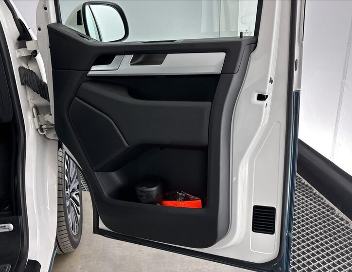 Volkswagen Multivan Kombi 2,0 l 146 kw