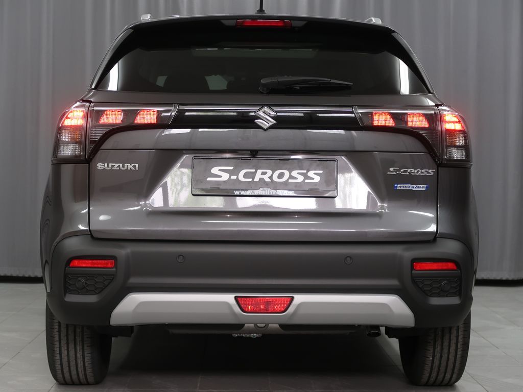 Suzuki S-Cross