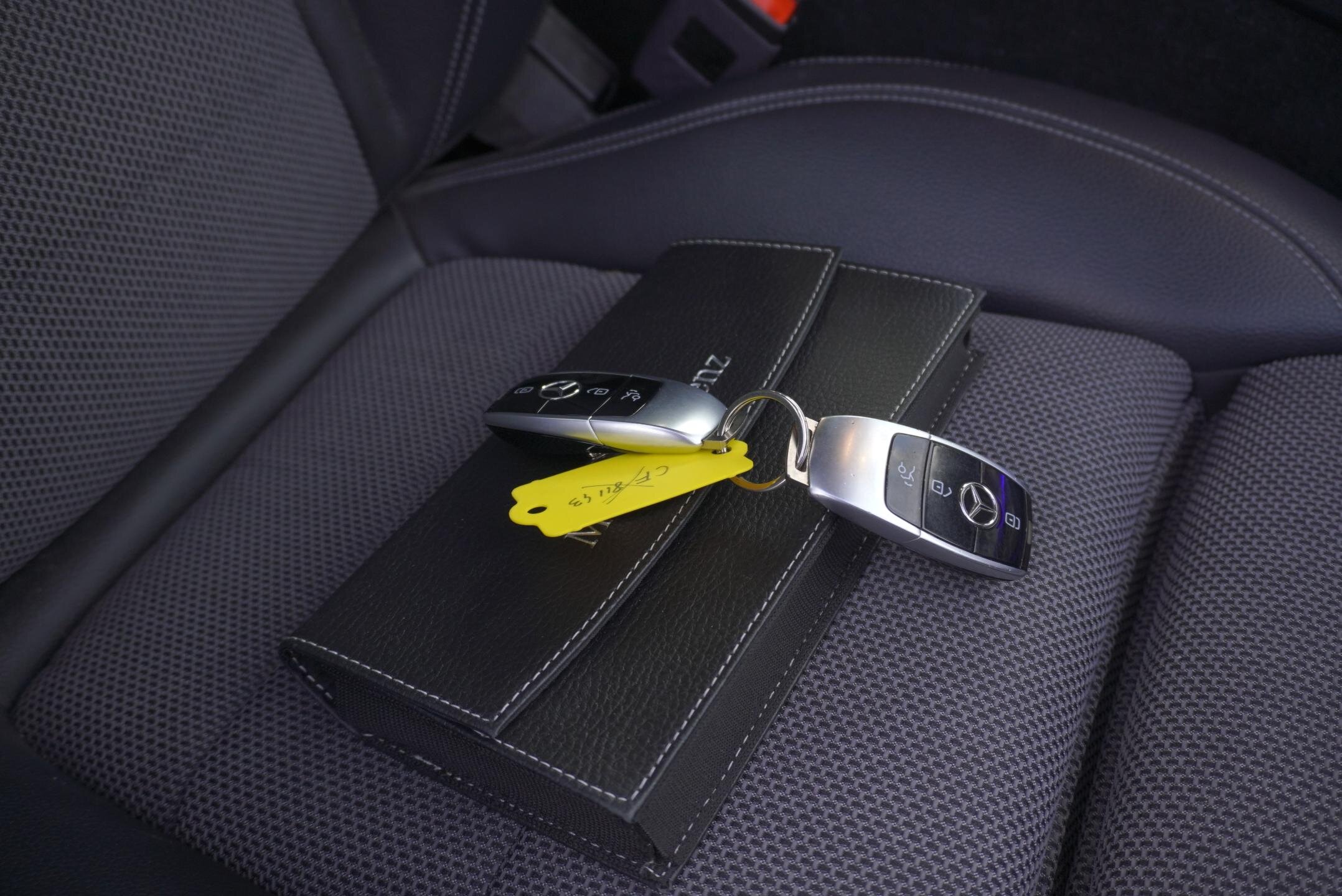 Mercedes-Benz Třídy E Sedan 2,0 l 180 kw