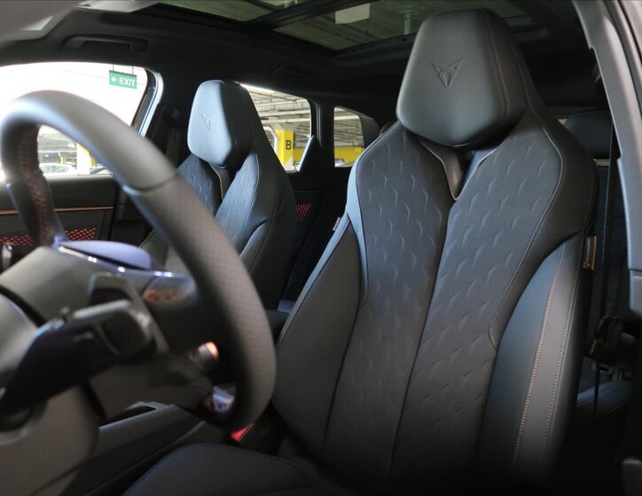 Cupra Terramar SUV / Terénní 2,0 l 195 kw