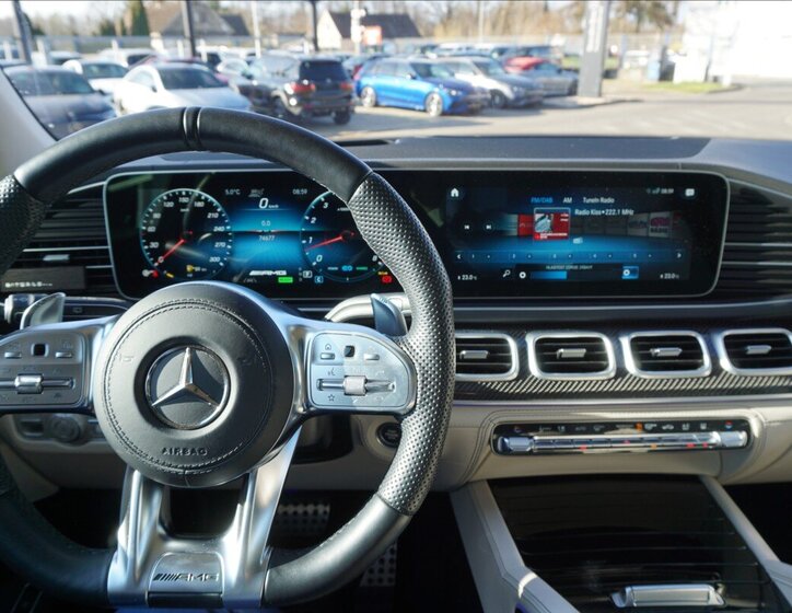 Mercedes-Benz GLS SUV / Terénní 4,0 l 450 kw