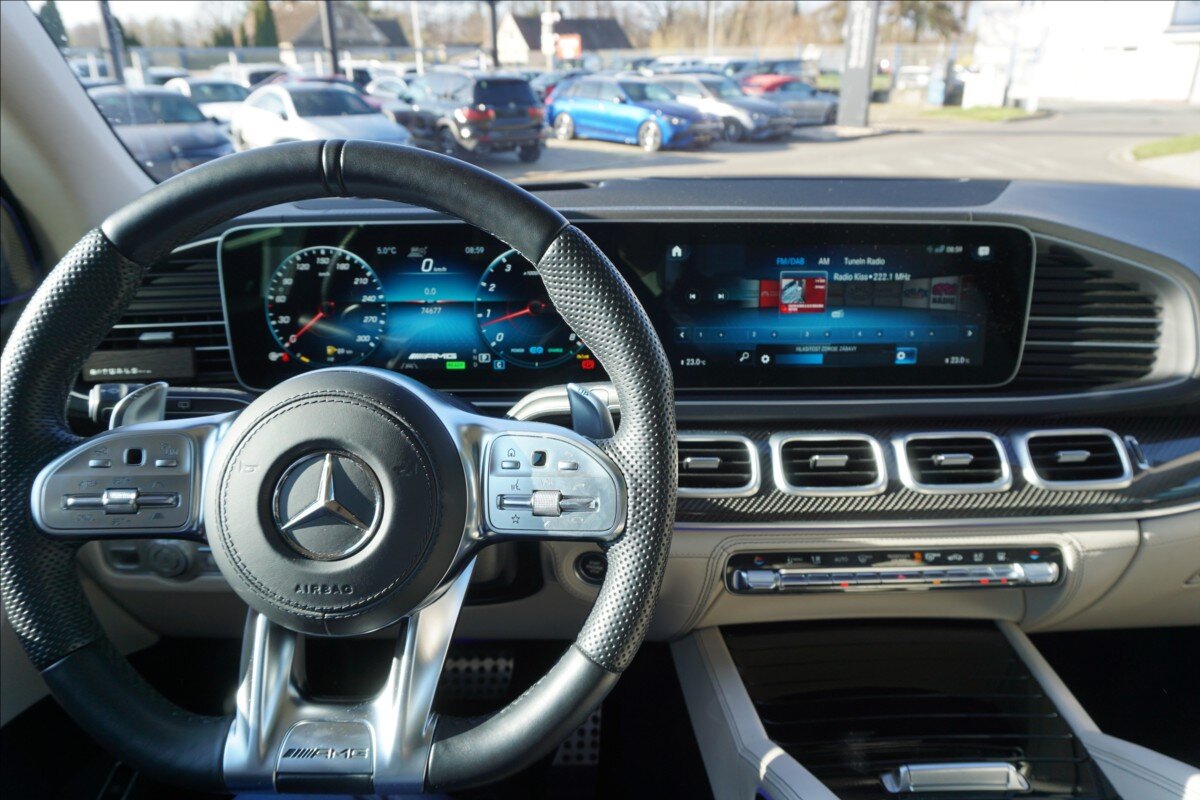 Mercedes-Benz GLS SUV / Terénní 4,0 l 450 kw