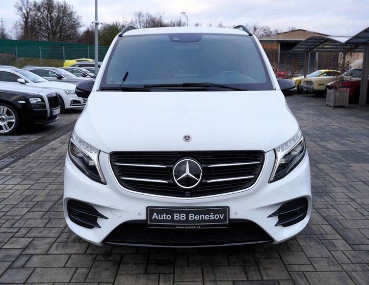 Mercedes-Benz Třídy V MPV 2,1 l 140 kw