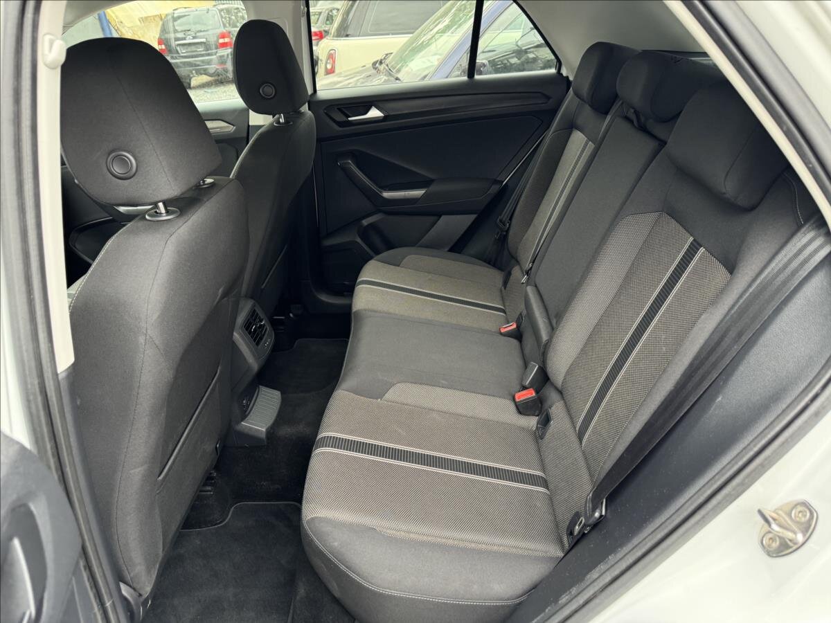 Volkswagen T-Roc Hatchback 2,0 l 110 kw