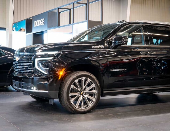 Chevrolet Suburban SUV 6,2 l 313 kw