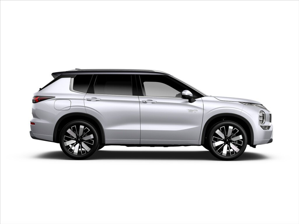 Mitsubishi Outlander SUV 2,4 l 225 kw