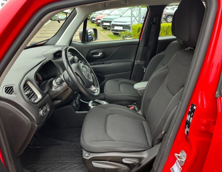 Jeep Renegade SUV / Terénní 1,3 l 132 kw