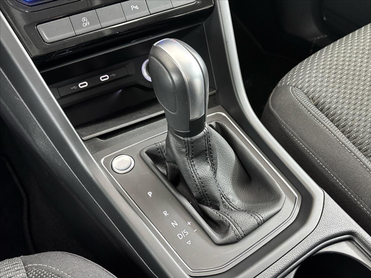 Volkswagen Touran MPV 1,5 l 110 kw