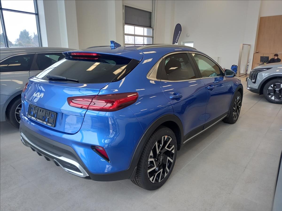 KIA XCeed CUV 1,6 l 110 kw