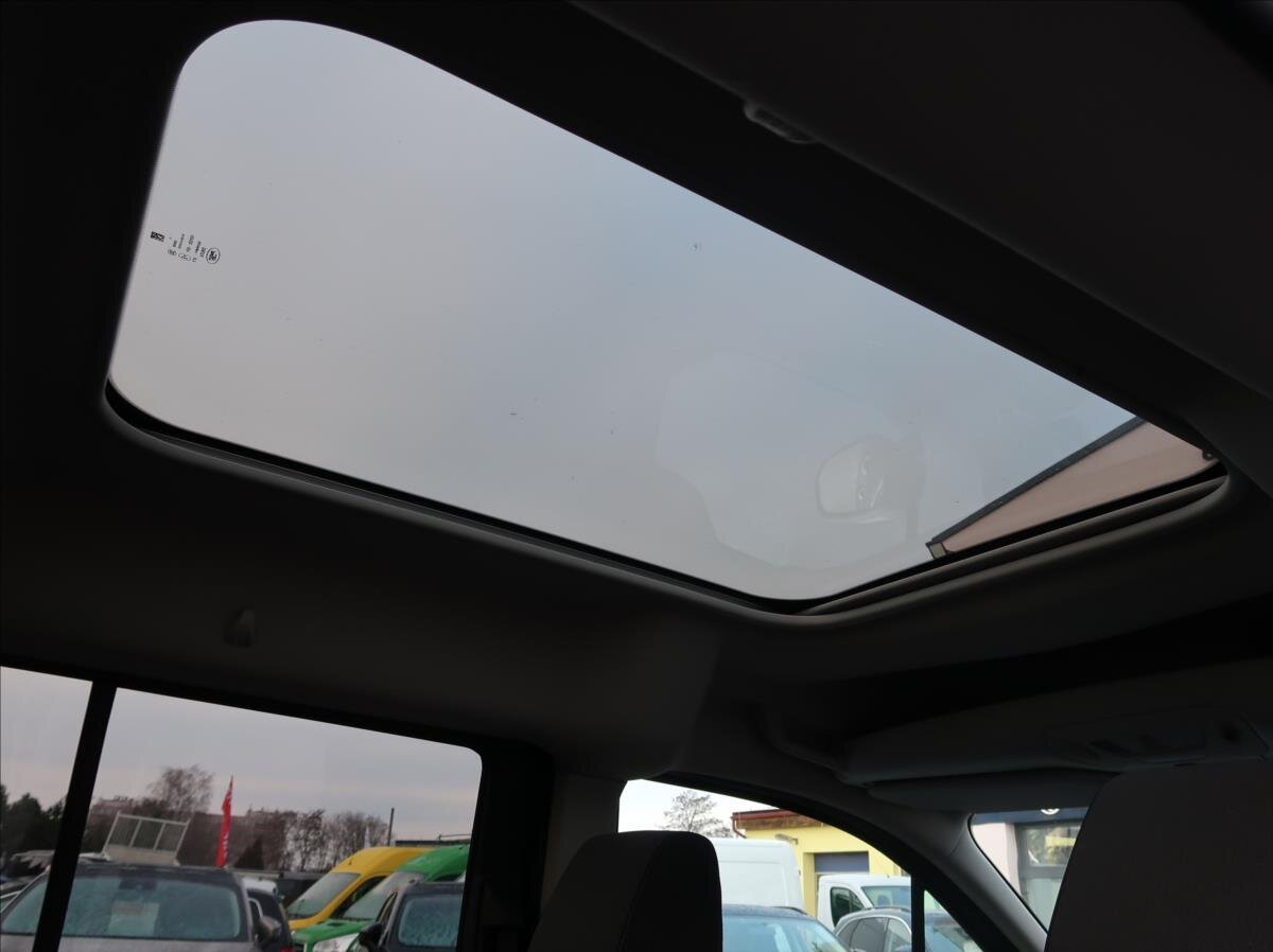 Ford Tourneo Connect MPV 1,5 l 88 kw