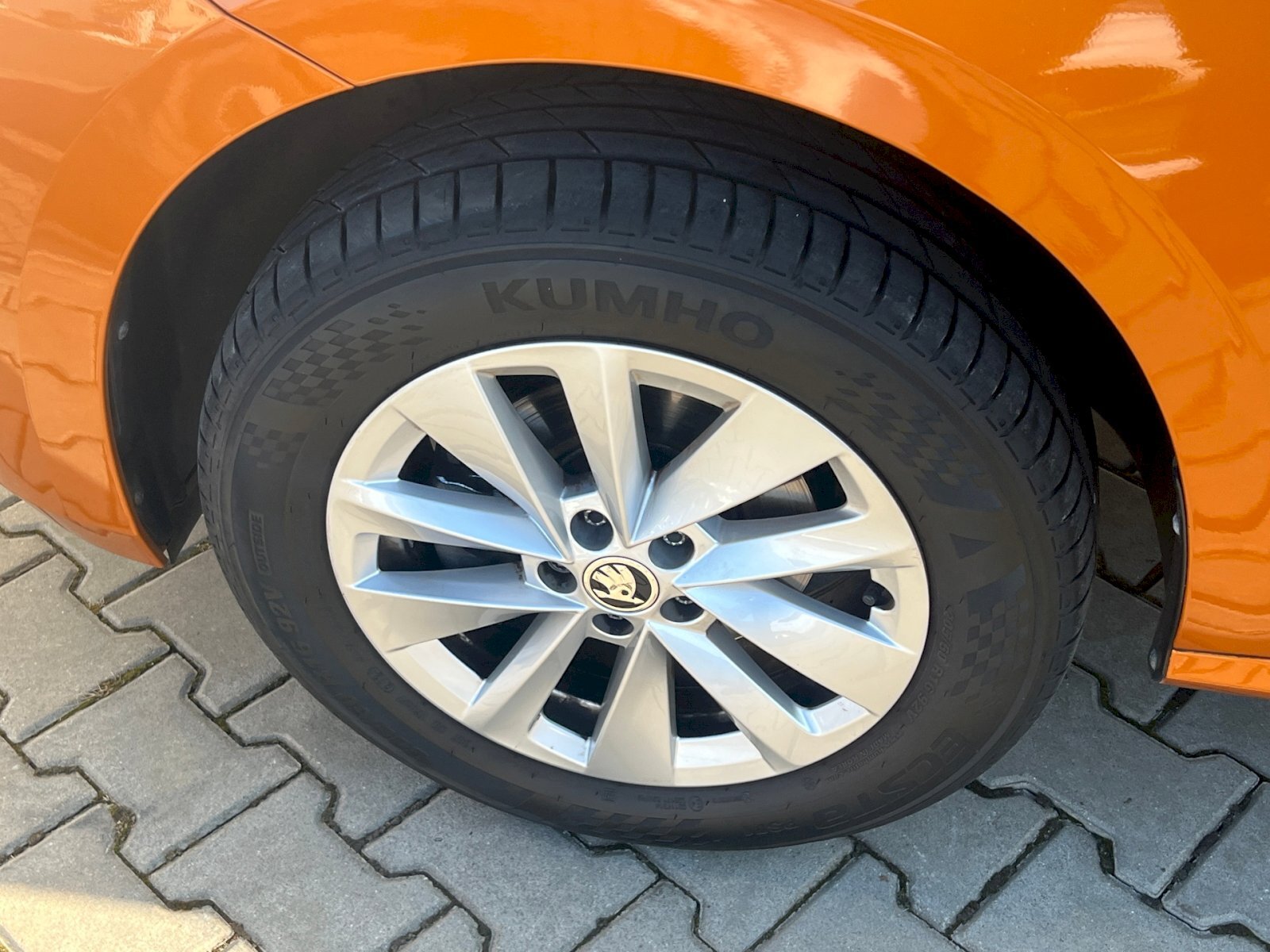 Škoda Kamiq Hatchback 1,0 l 85 kw