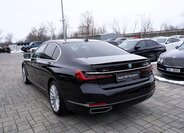 BMW Řada 7 Sedan 3,0 l 210 kw