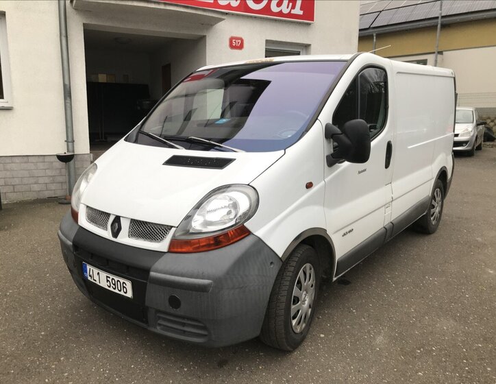 Renault Trafic 4