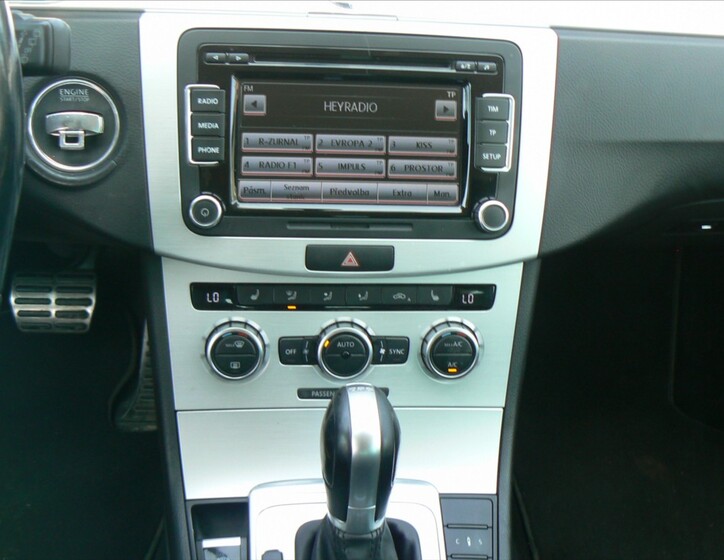 Volkswagen Passat 12