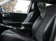 Mitsubishi Outlander SUV 2,4 l 162 kw