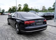 Audi A8 4