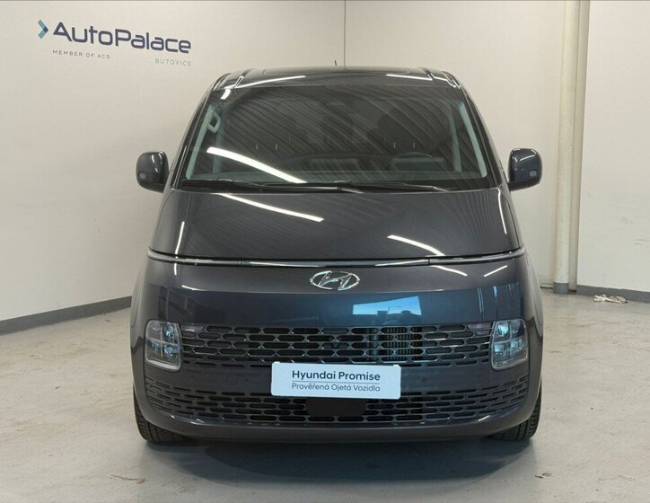 Hyundai Staria MPV 2,2 l 130 kw
