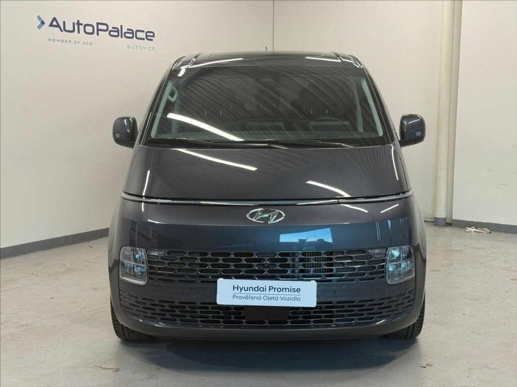 Hyundai Staria MPV 2,2 l 130 kw