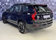 Volvo XC90 SUV / Terénní 2,0 l 335 kw
