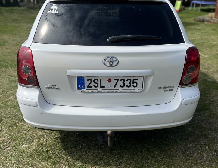 Toyota Avensis 5