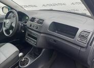 Škoda Fabia 16