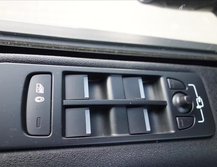 Land Rover Discovery Sport 21