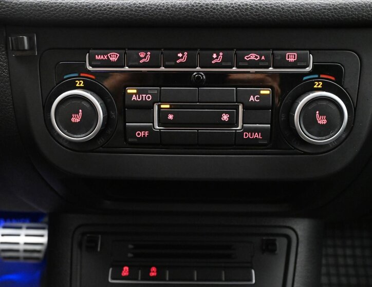 Volkswagen Tiguan SUV 2,0 l 103 kw