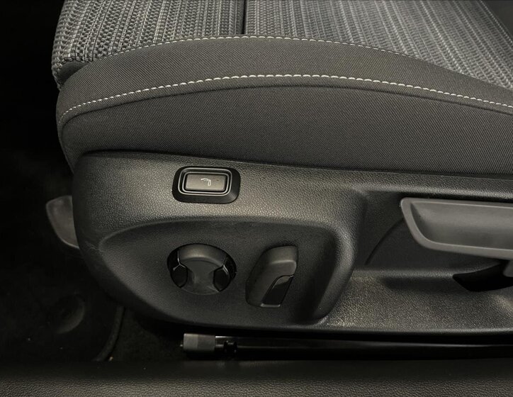 Škoda Superb Liftback 2,0 l 110 kw