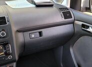 Volkswagen Touran 28