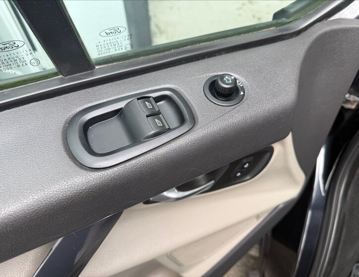 Ford Transit Custom Kombi 2,2 l 92 kw