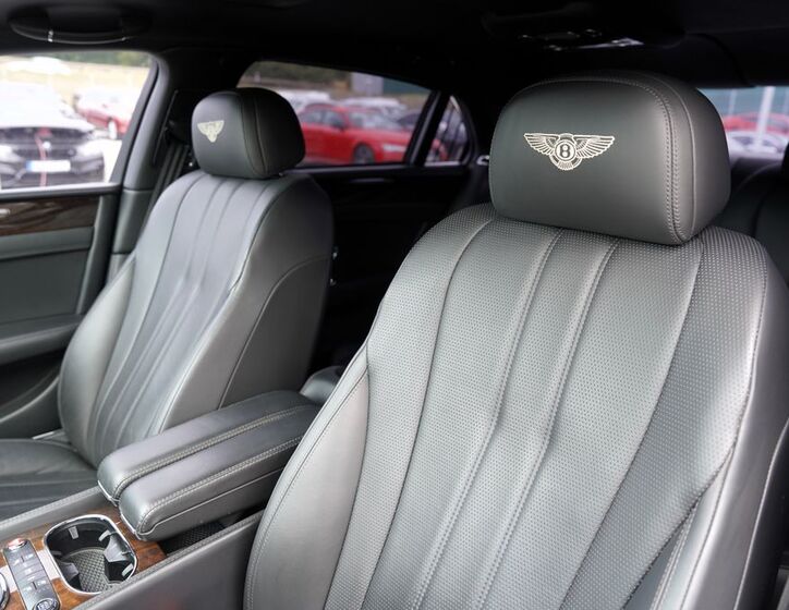 Bentley Flying Spur 26