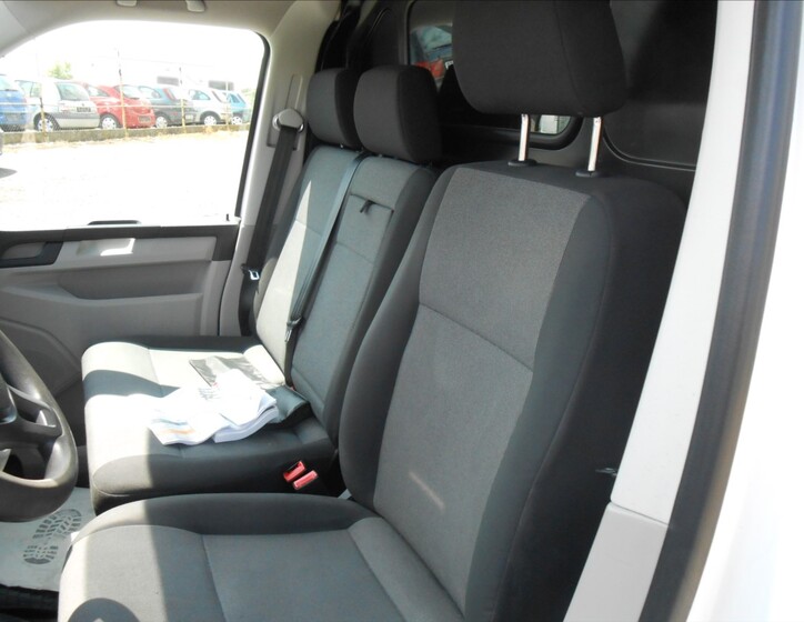 Volkswagen Transporter 15