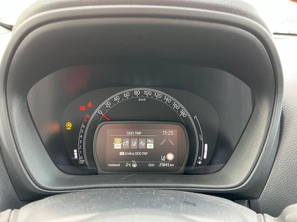 Toyota Aygo Hatchback 998,0 53 kw