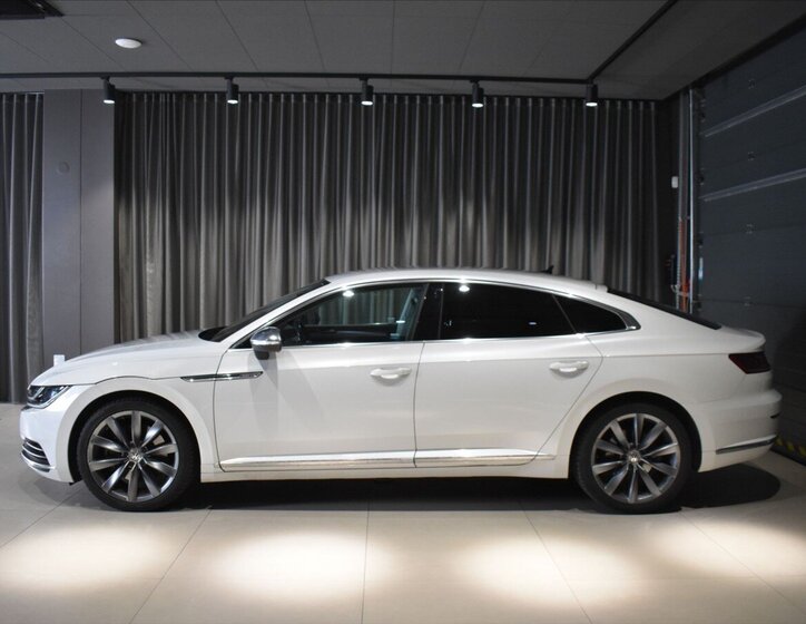 Volkswagen Arteon Liftback 2,0 l 176 kw