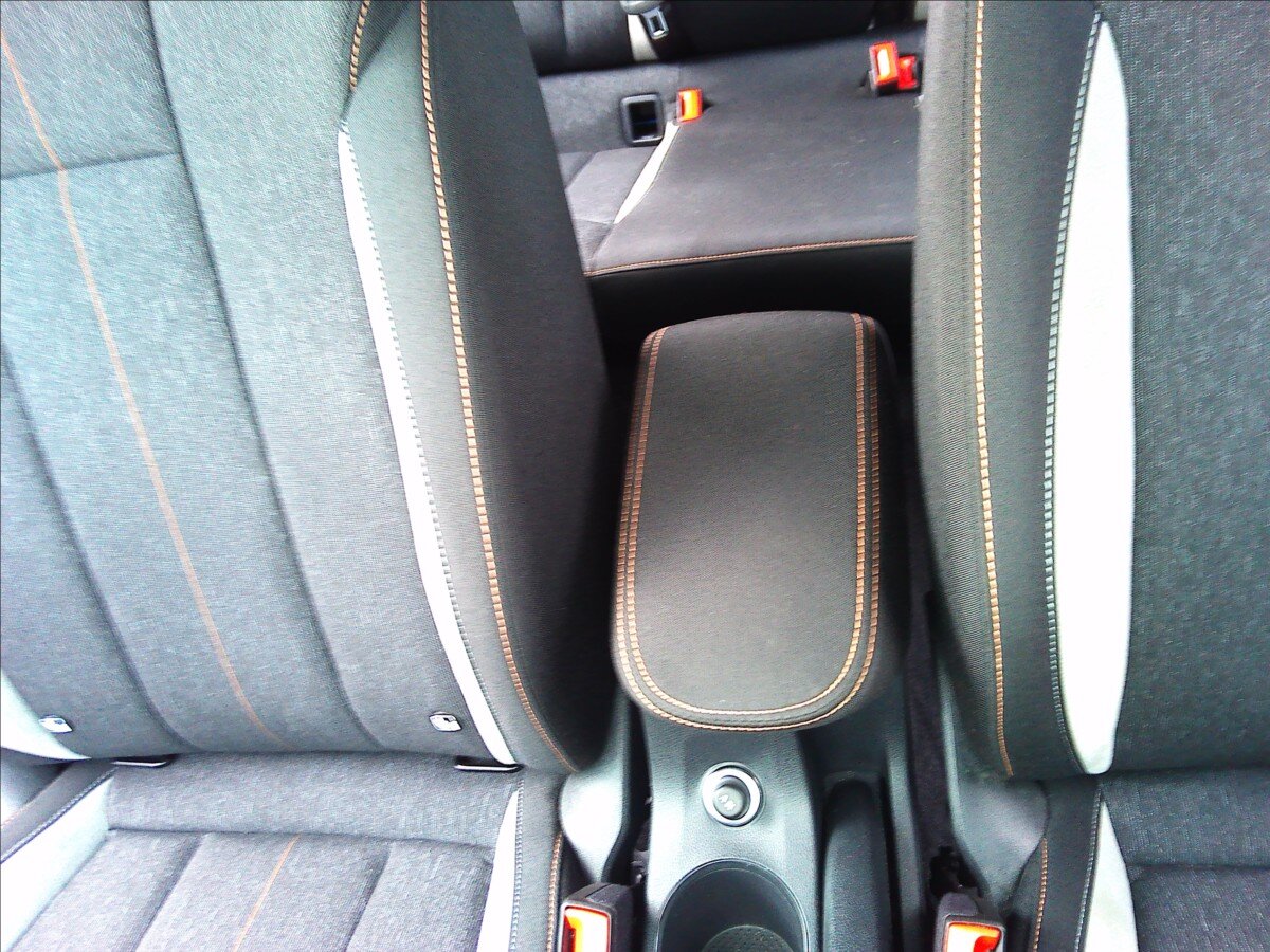 Škoda Kamiq SUV / Terénní 1,5 l 110 kw