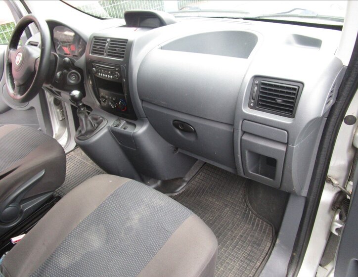 Fiat Scudo Skříň 2,0 l 94 kw