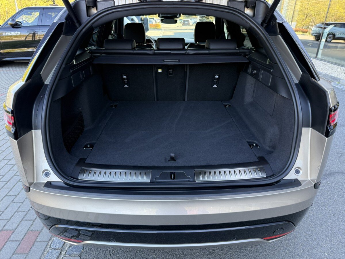 Land Rover Range Rover Velar SUV / Terénní 3,0 l 221 kw