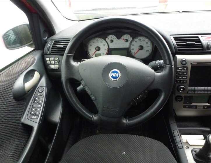 Fiat Stilo Hatchback 2,4 l 125 kw