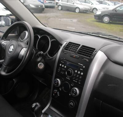 Suzuki Grand Vitara 7