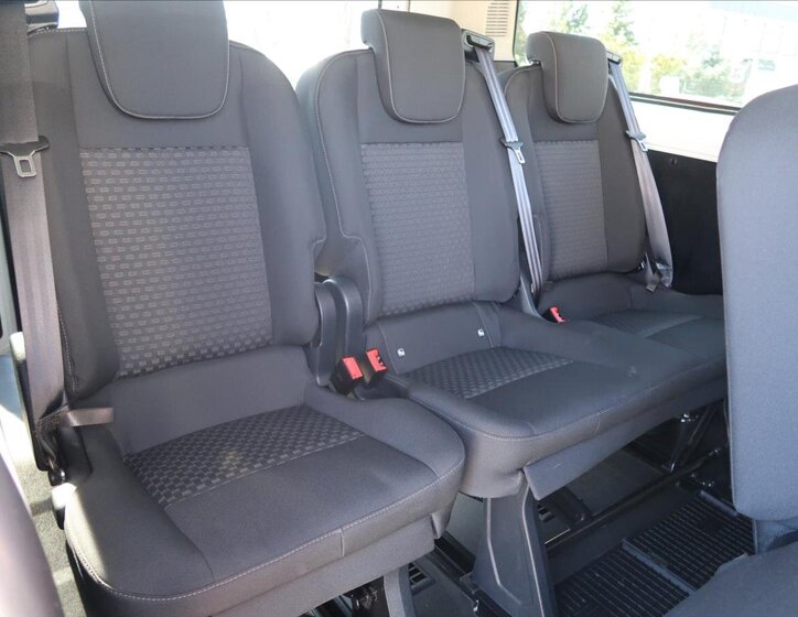 Ford Transit Custom MPV 2,0 l 96 kw