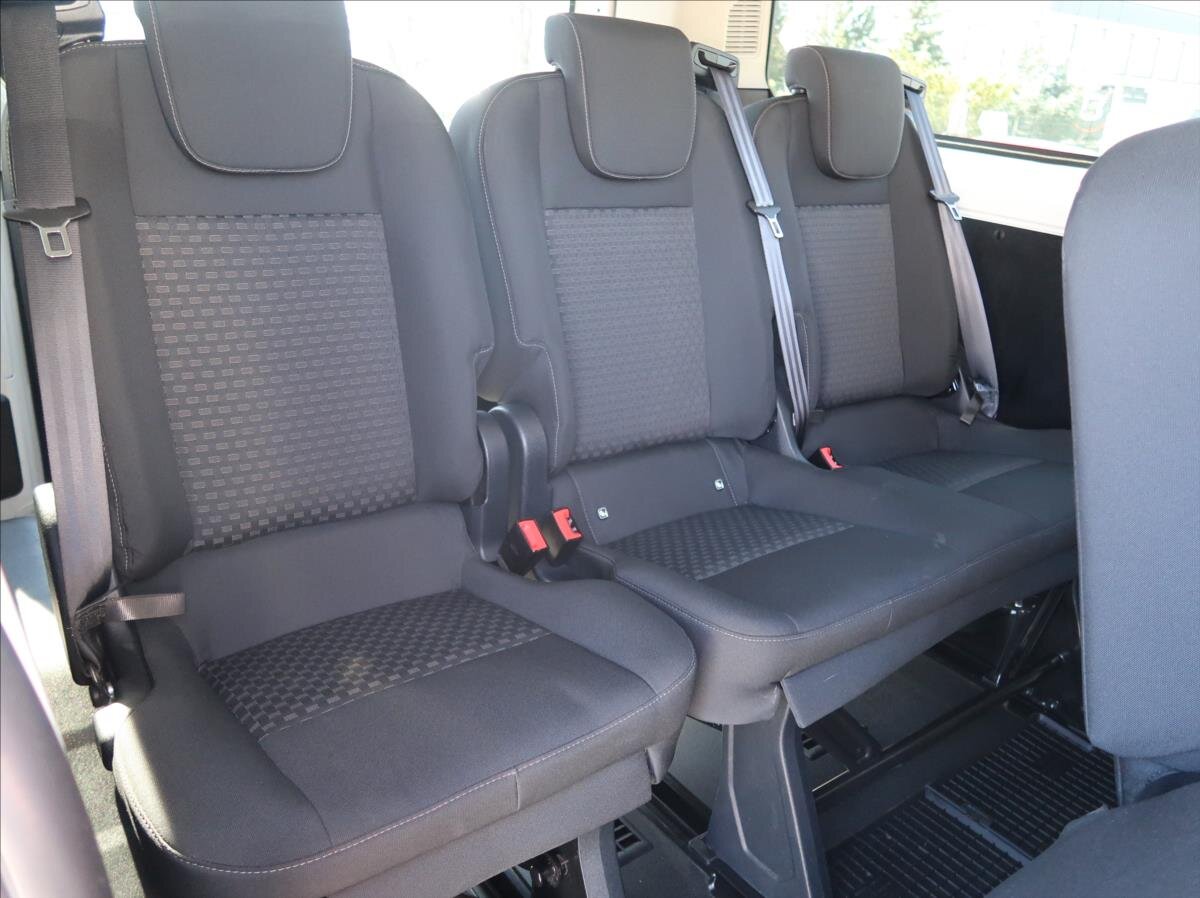 Ford Transit Custom MPV 2,0 l 96 kw