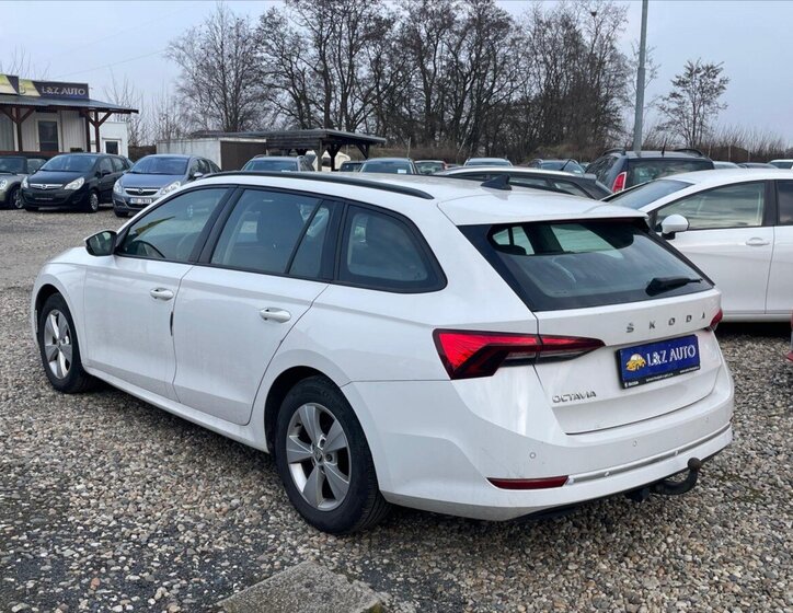 Škoda Octavia Kombi 2,0 l 85 kw