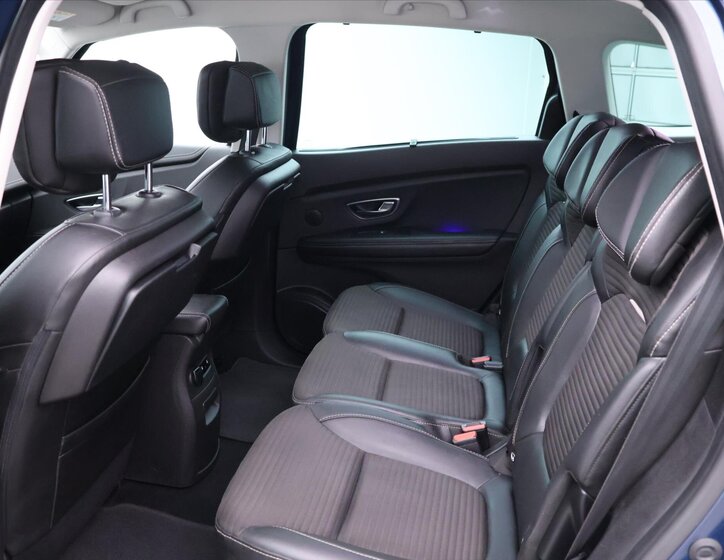 Renault Grand Scénic 16